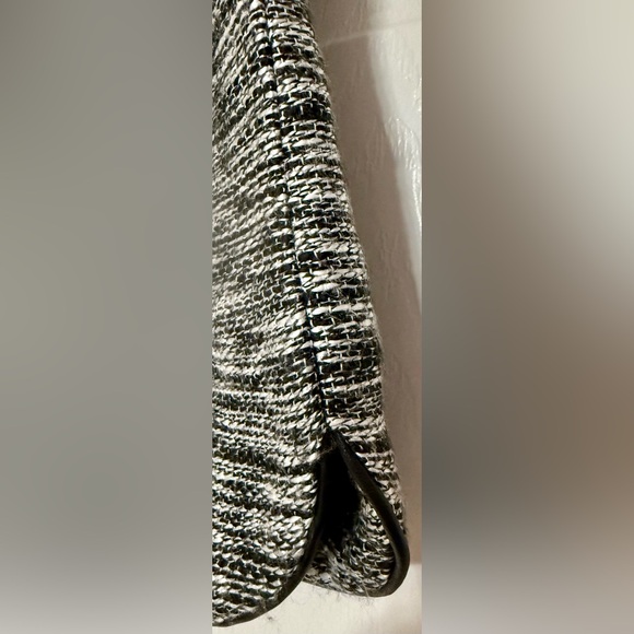 Armani Exchange A|X Tweed Mini Skirt Faux Leather Trim Black White Size 2 - Picture 6 of 11